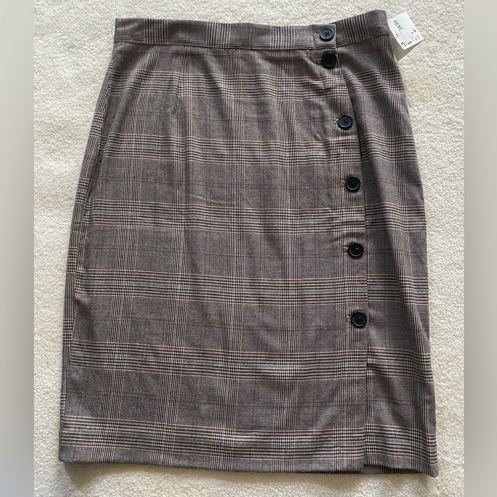 NWT H&M knee length midi plaid skirt with side buttons